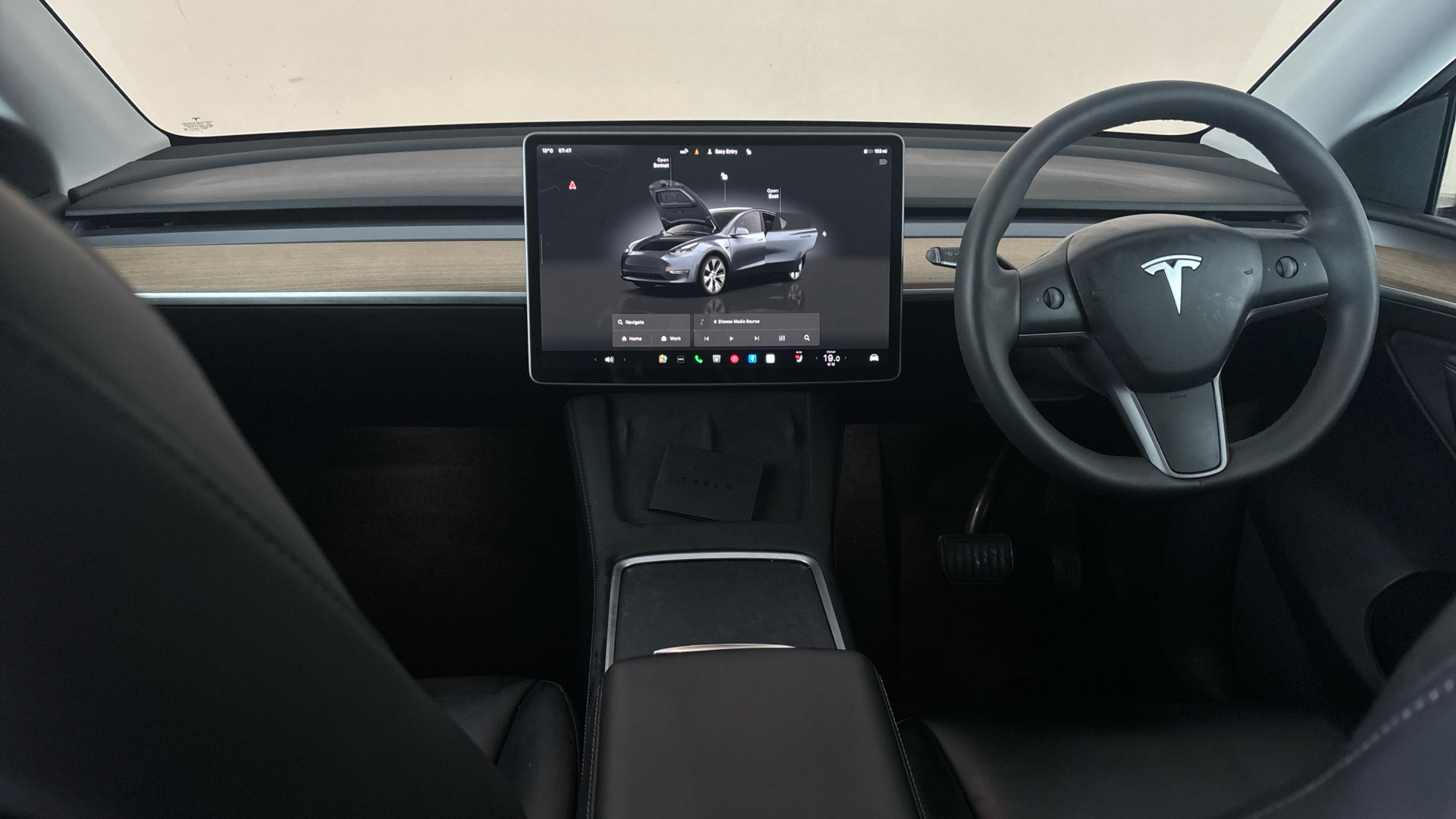 4027516 Long Range AWD 5dr Auto