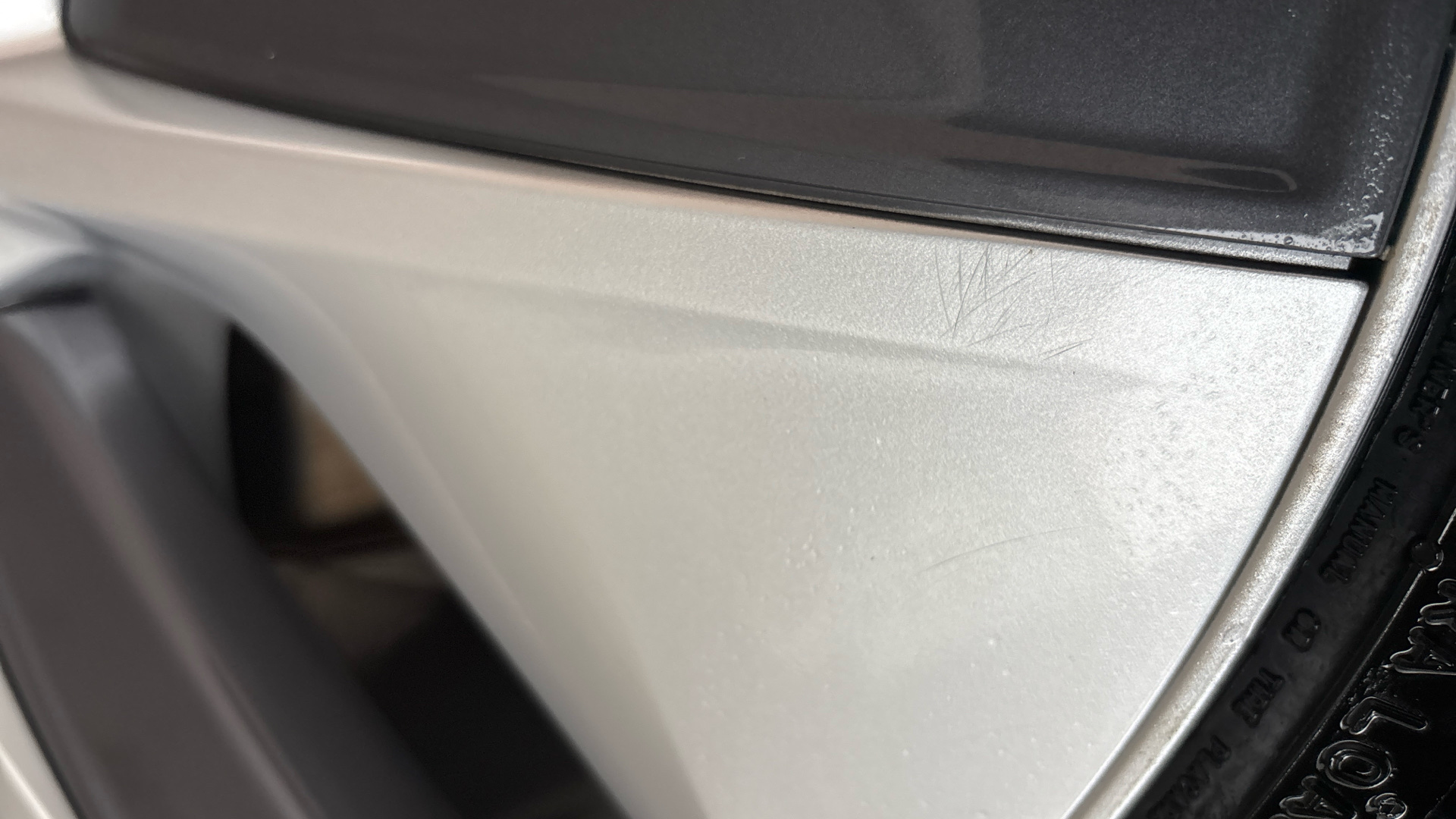 4027581 Long Range AWD 5dr Auto