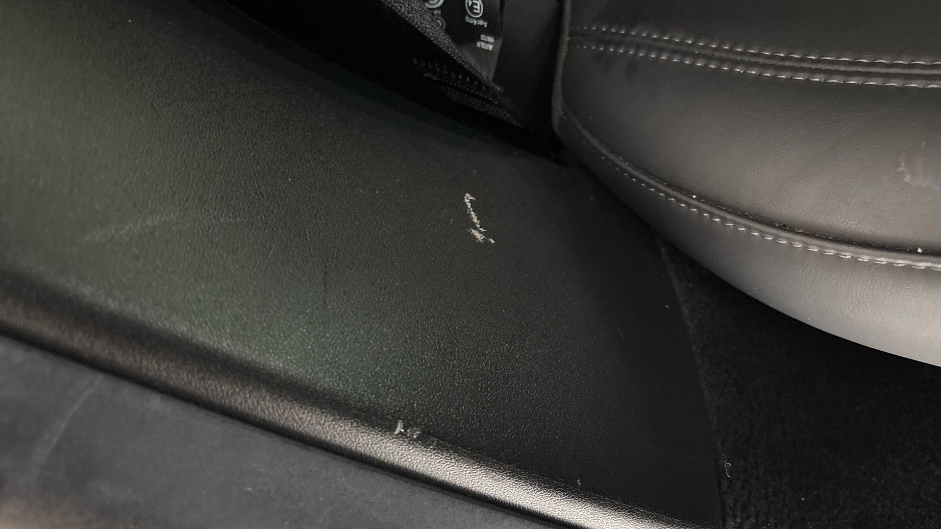 4027581 Long Range AWD 5dr Auto