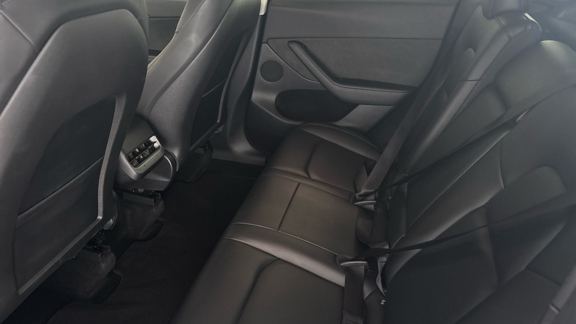 4027431 Long Range AWD 5dr Auto