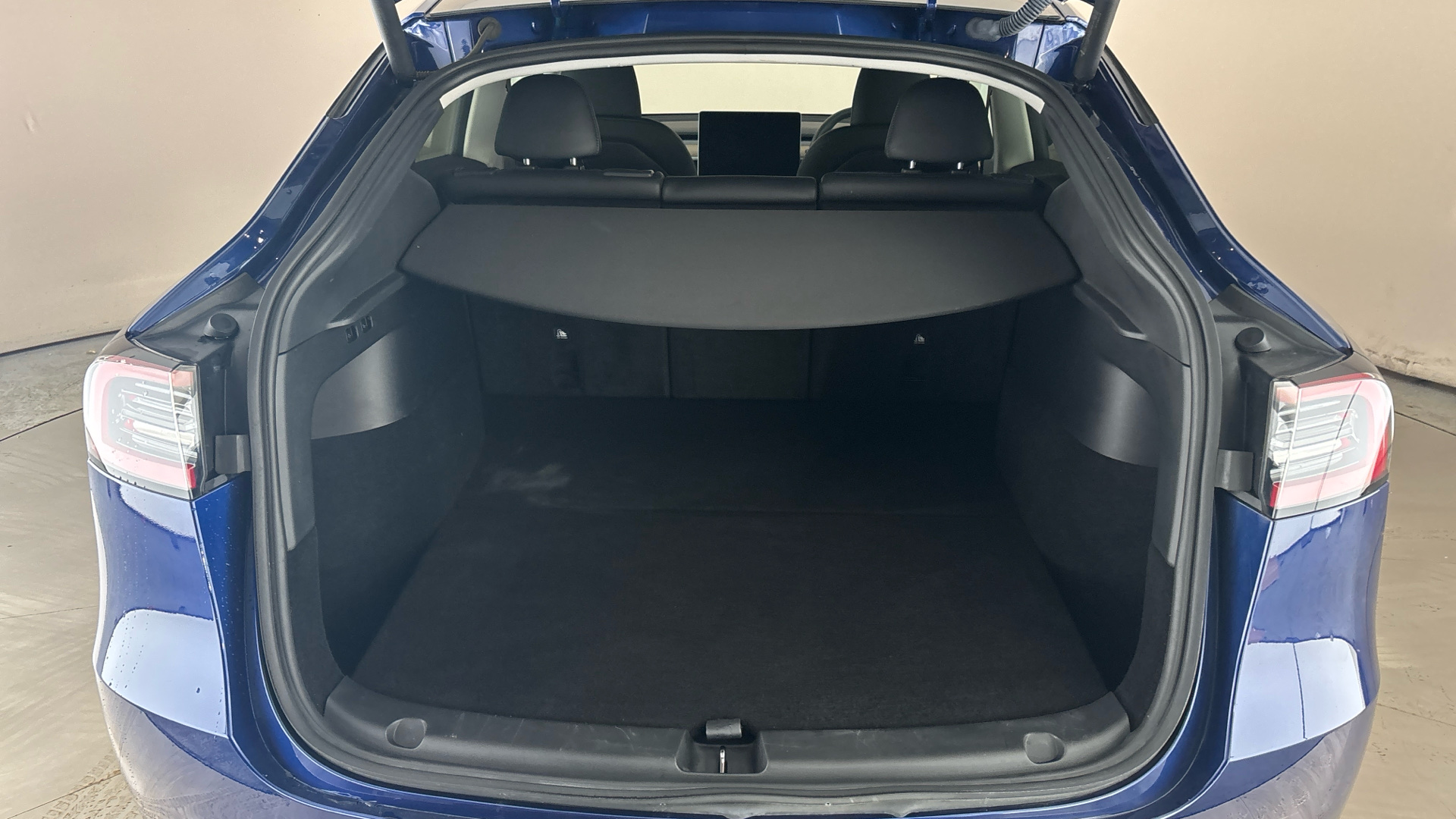 4020697 Long Range AWD 5dr Auto