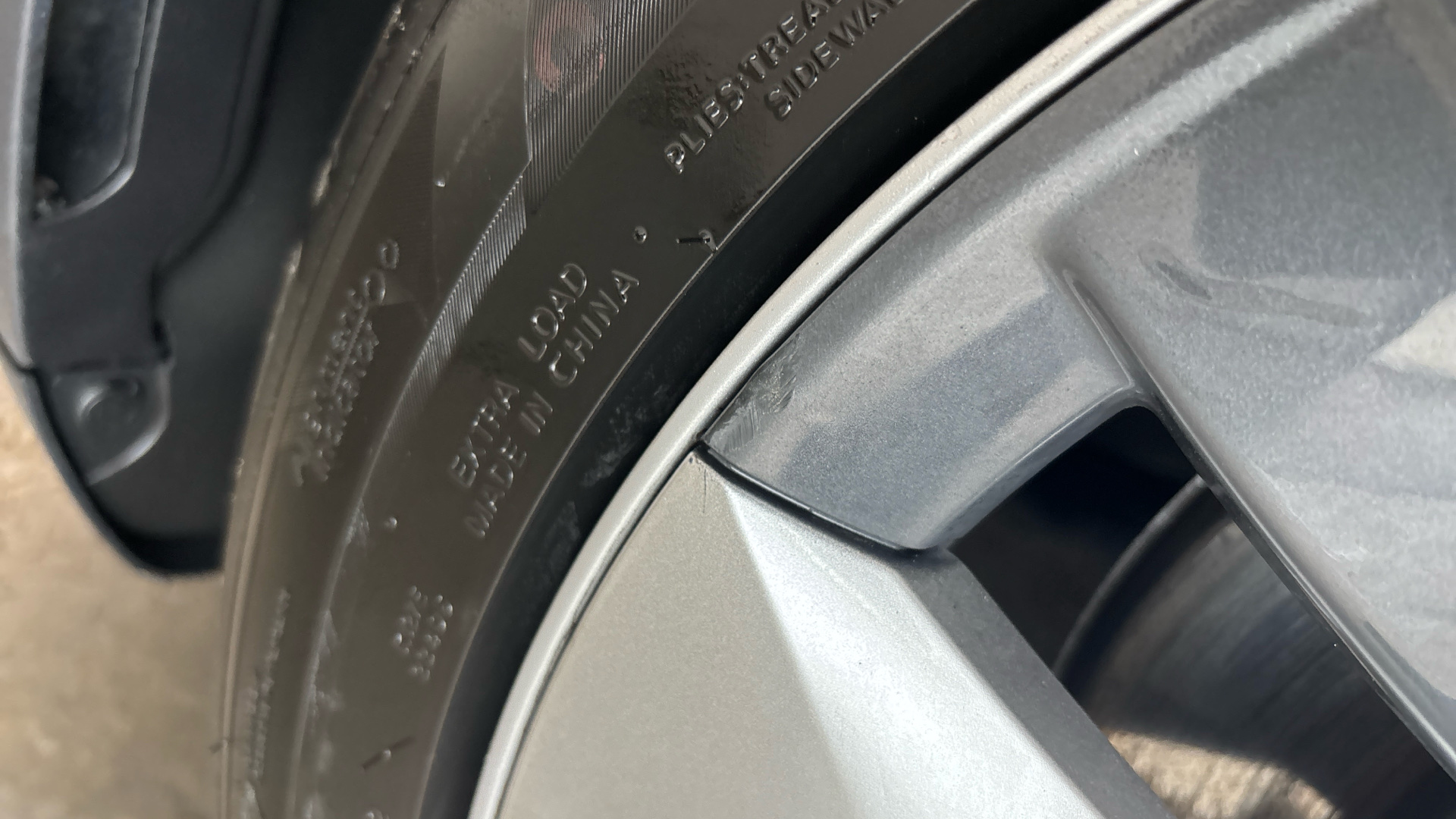 4020649 Long Range AWD 5dr Auto