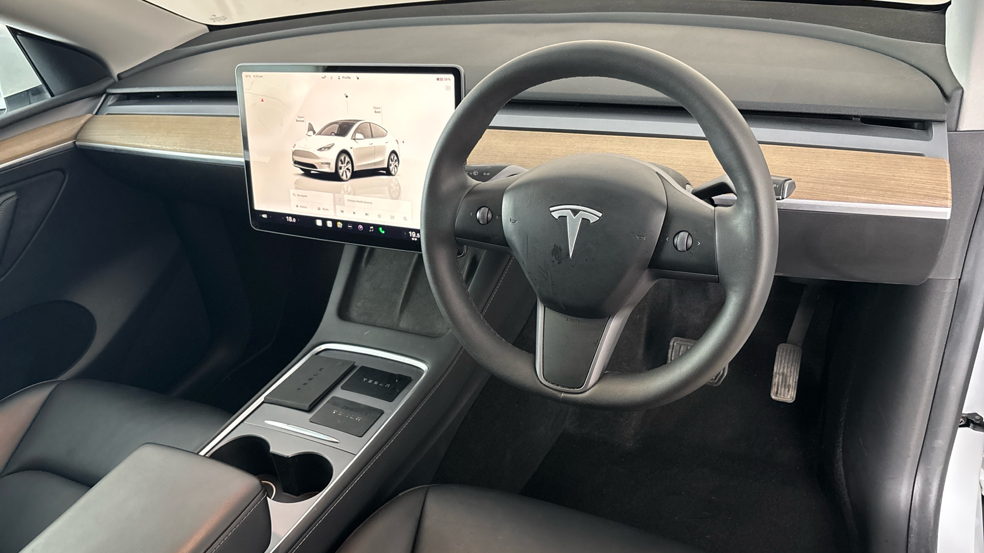 4020649 Long Range AWD 5dr Auto