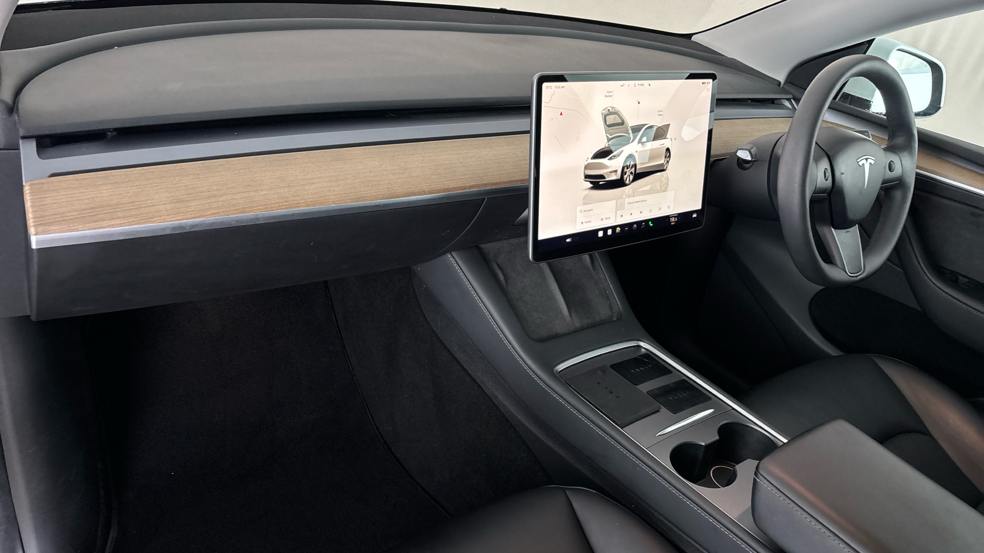 4020649 Long Range AWD 5dr Auto