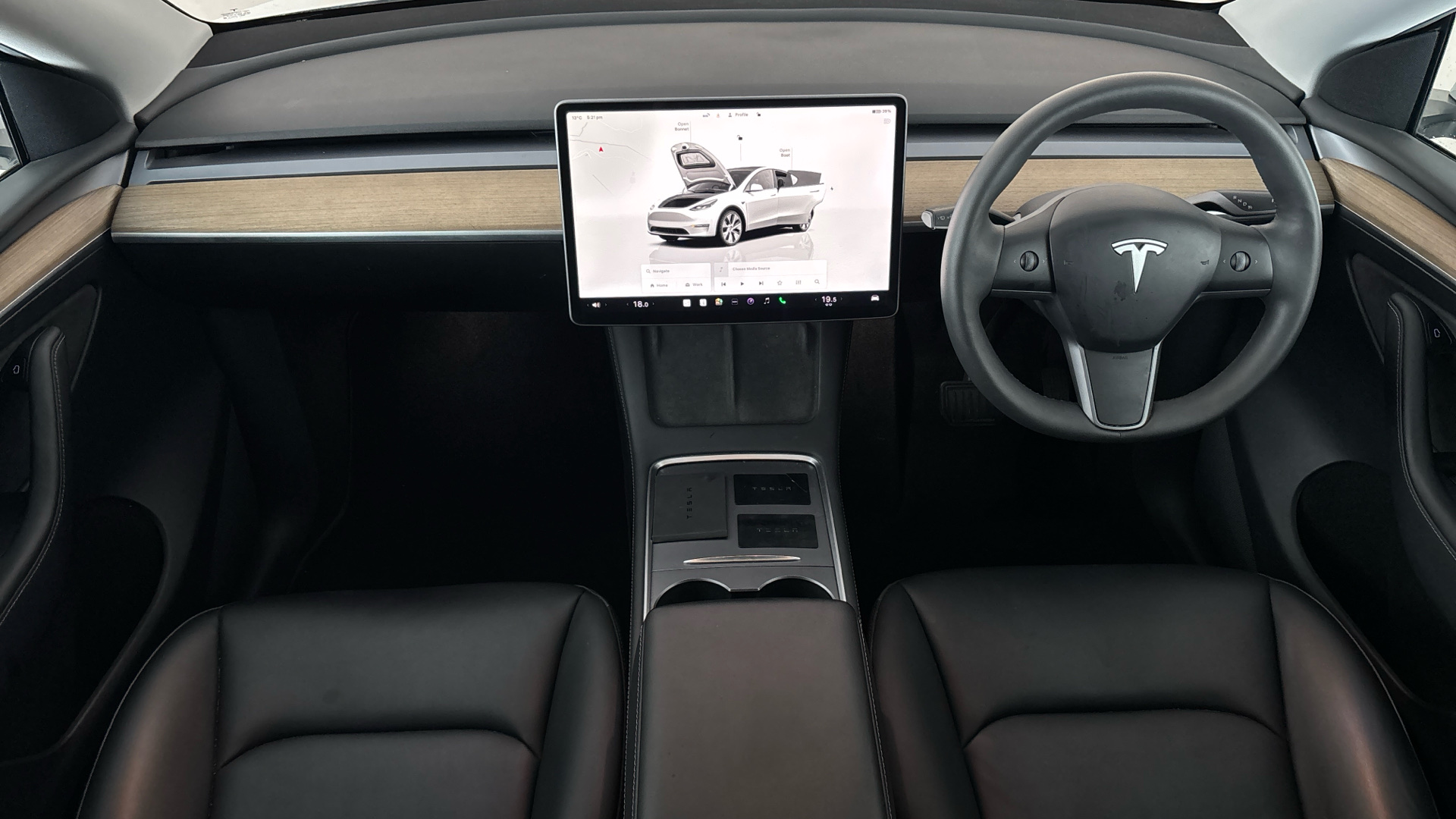 4020649 Long Range AWD 5dr Auto