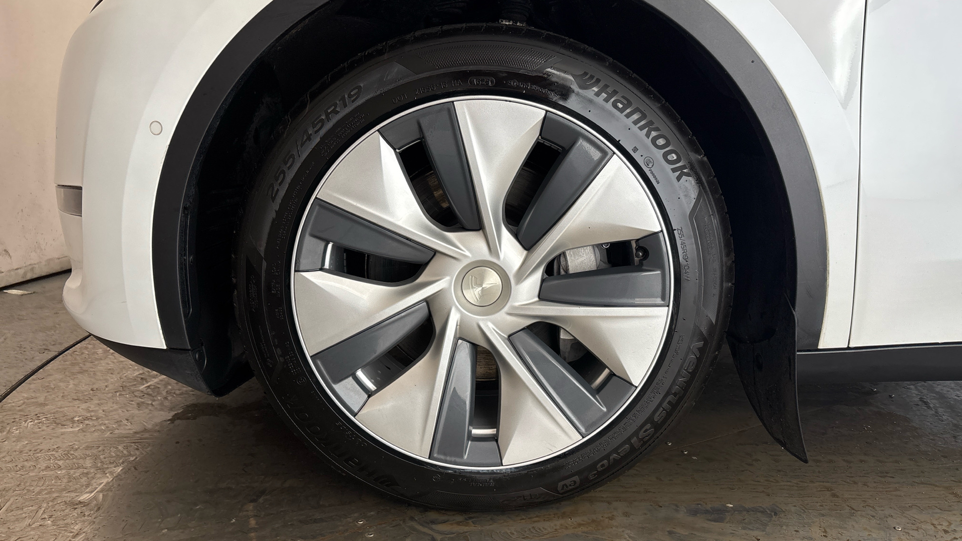 4020649 Long Range AWD 5dr Auto