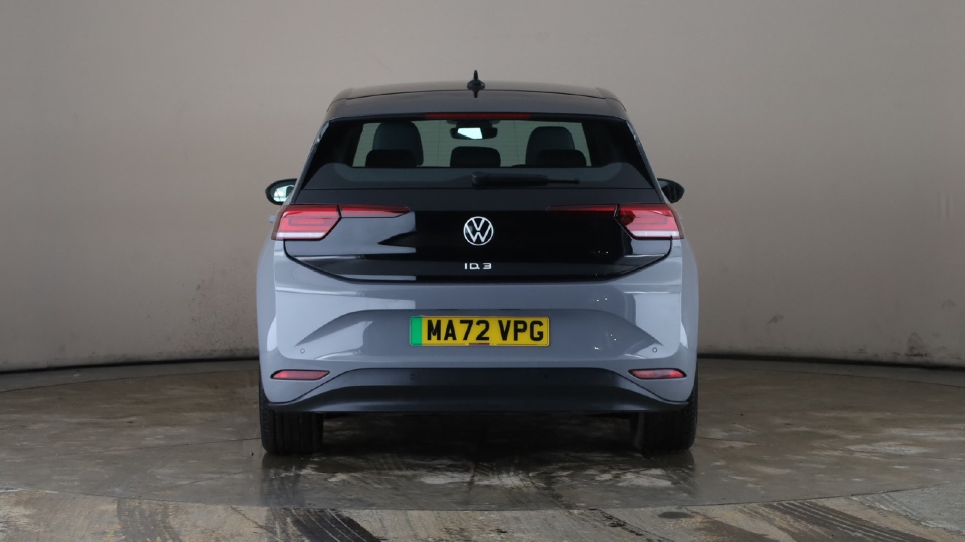 4020935 110kW Life Pure Performance 45kWh 5dr Auto