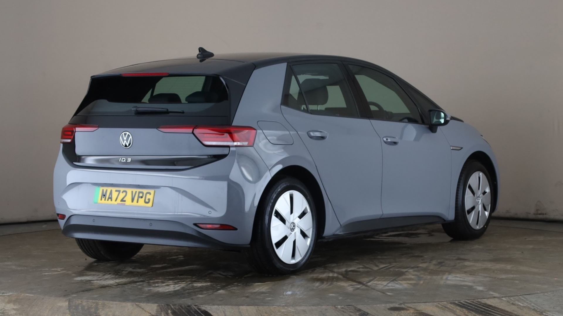 4020935 110kW Life Pure Performance 45kWh 5dr Auto