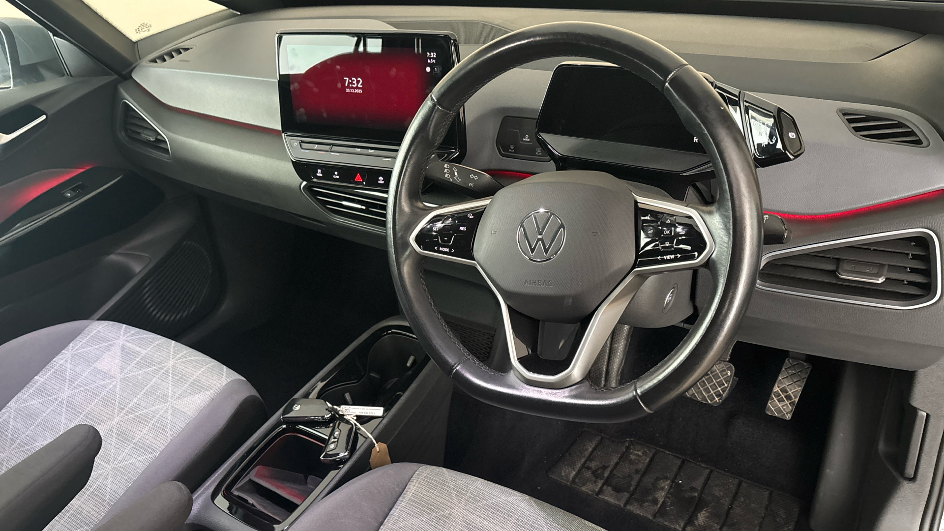 4020935 110kW Life Pure Performance 45kWh 5dr Auto