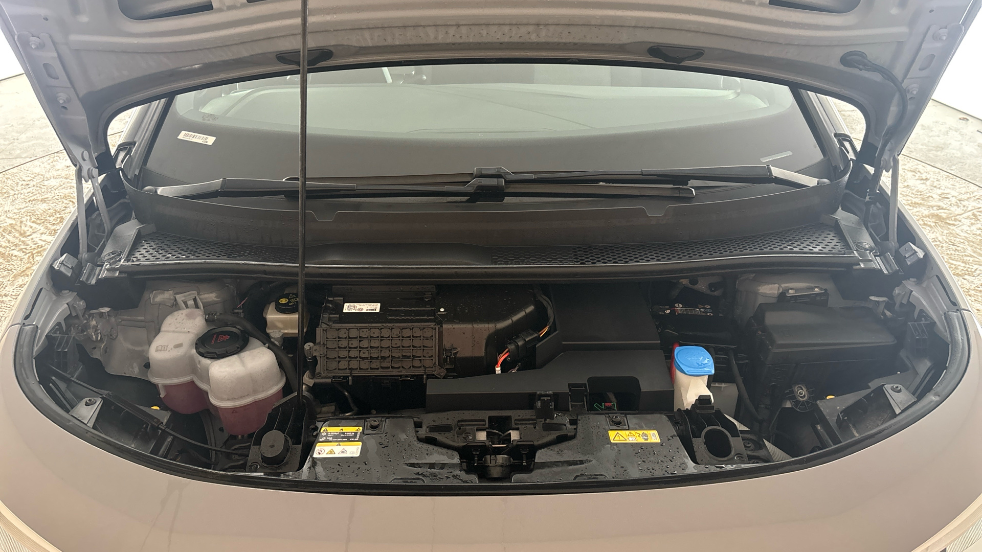 4020935 110kW Life Pure Performance 45kWh 5dr Auto