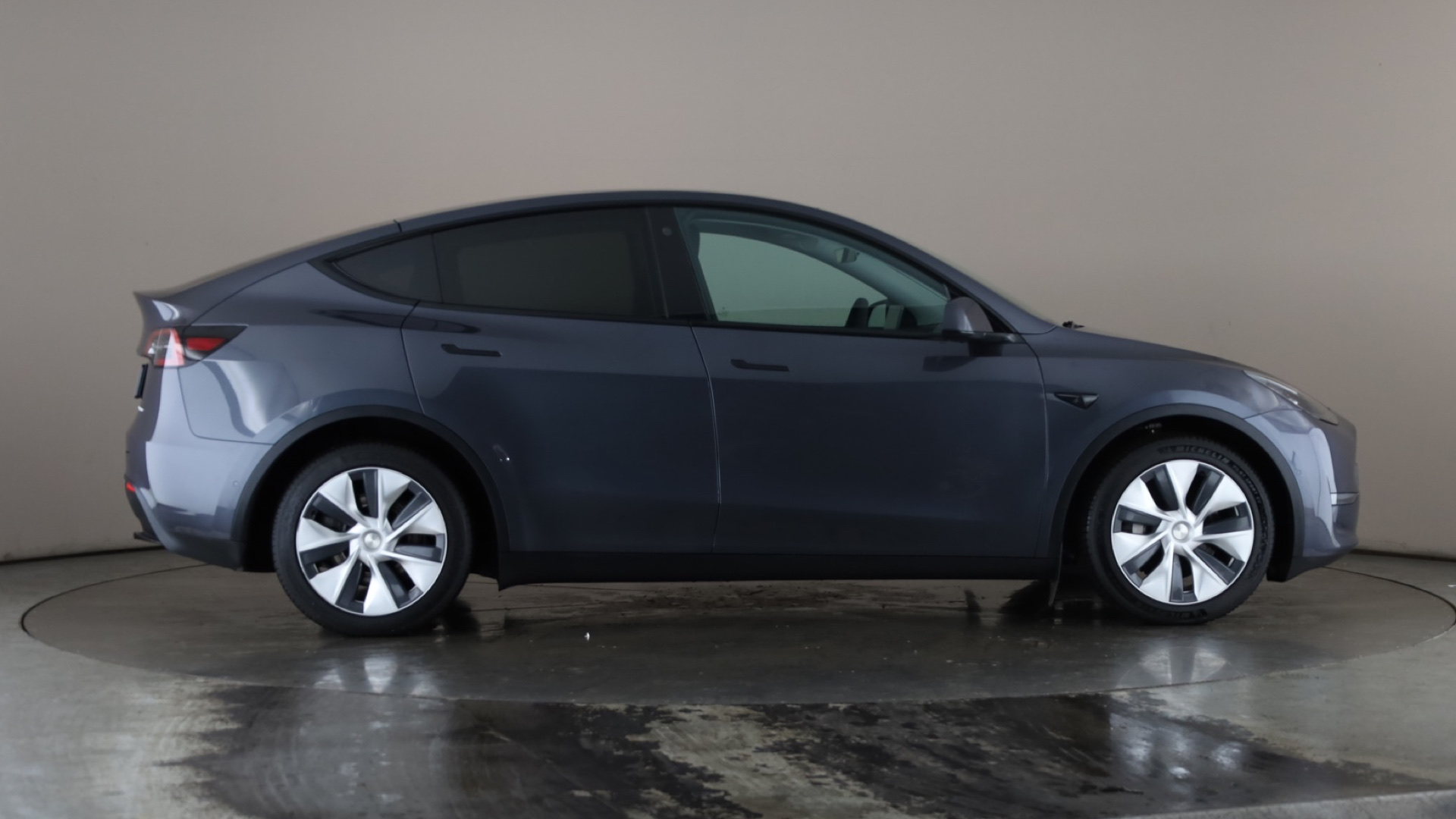 4020670 Long Range AWD 5dr Auto