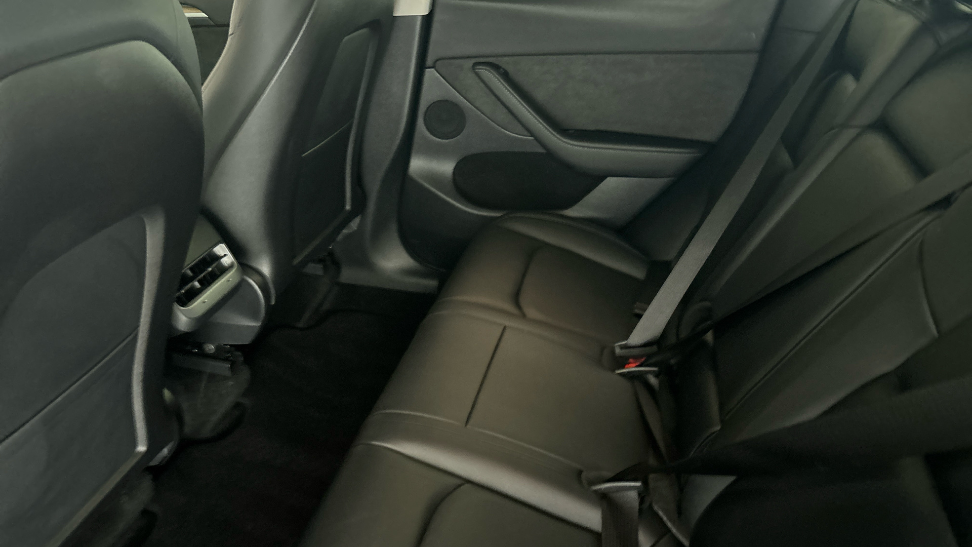 4020670 Long Range AWD 5dr Auto