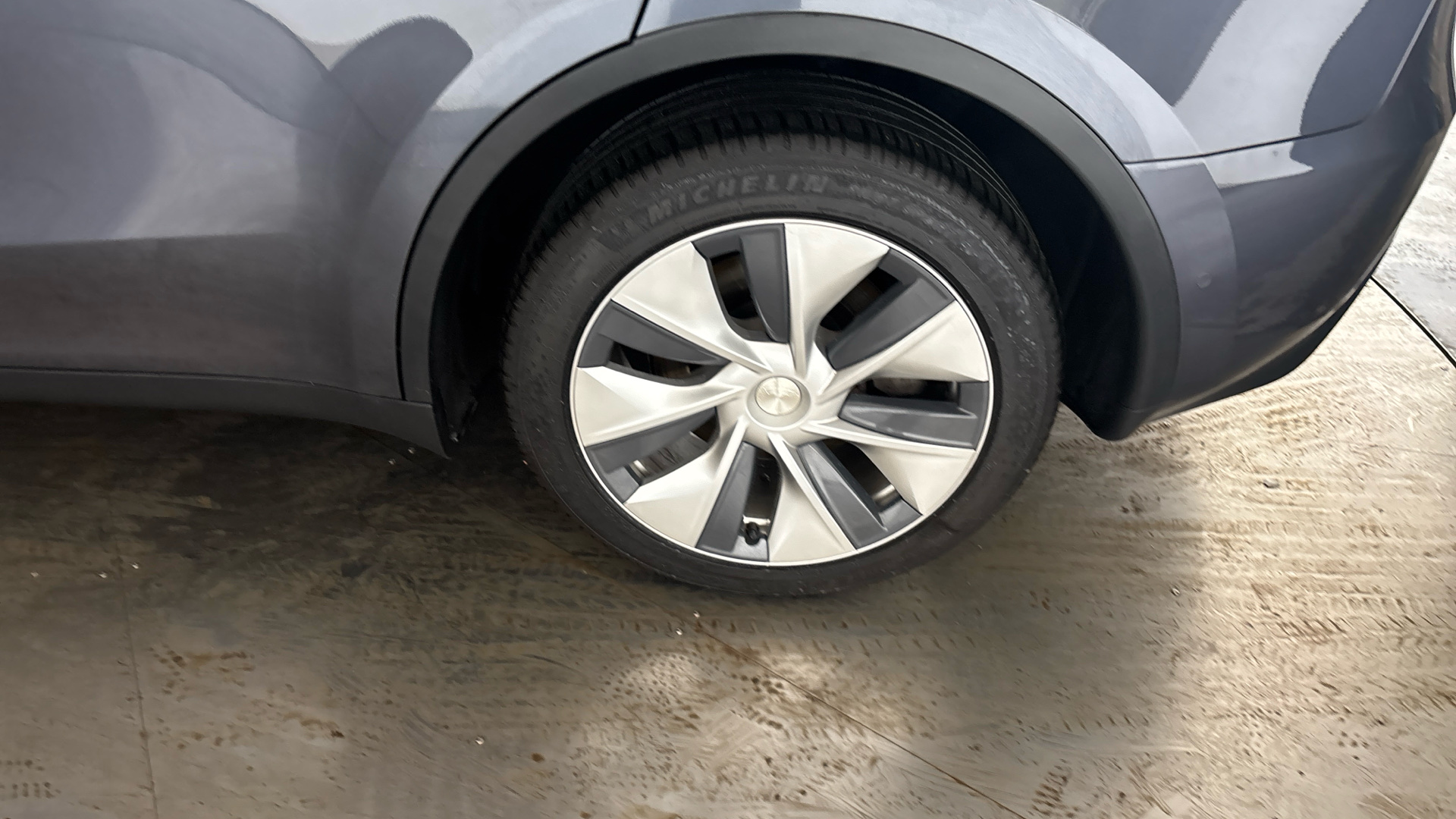 4020670 Long Range AWD 5dr Auto