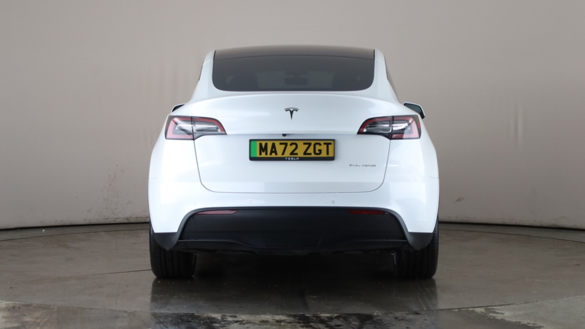 Tesla Model Y Long Range AWD 5dr Auto