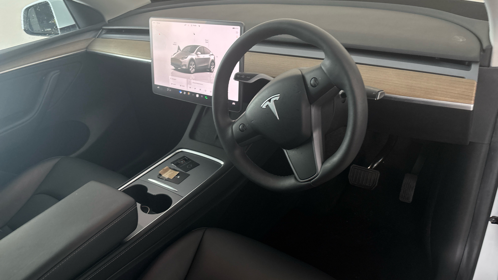 Tesla Model Y Long Range AWD 5dr Auto