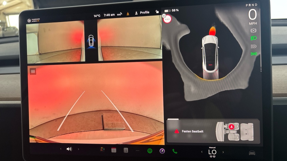 TESLA MODEL Y reverse camera