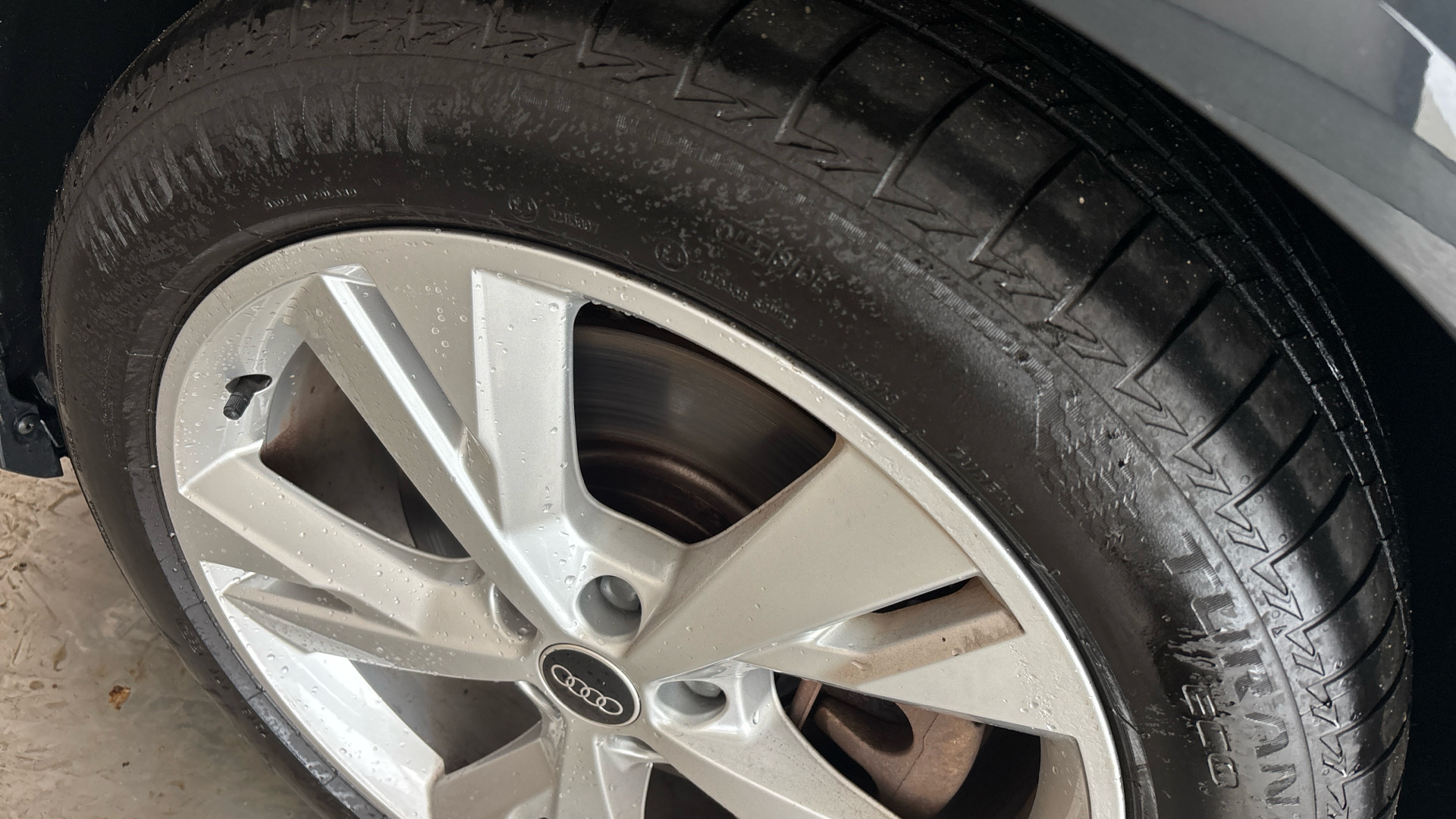 4027600 220kW 50 Quattro 82kWh S Line 5dr Auto C+S/Tech