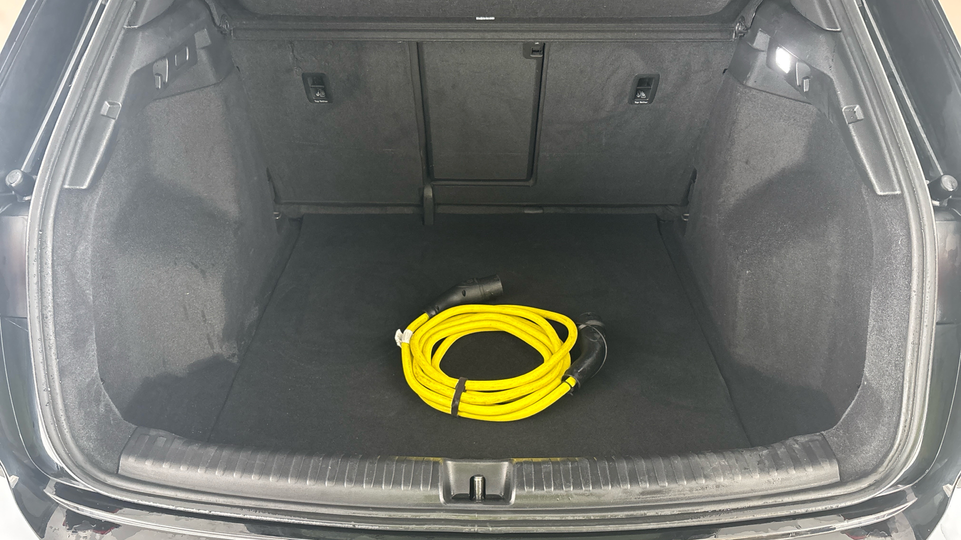 4027600 220kW 50 Quattro 82kWh S Line 5dr Auto C+S/Tech