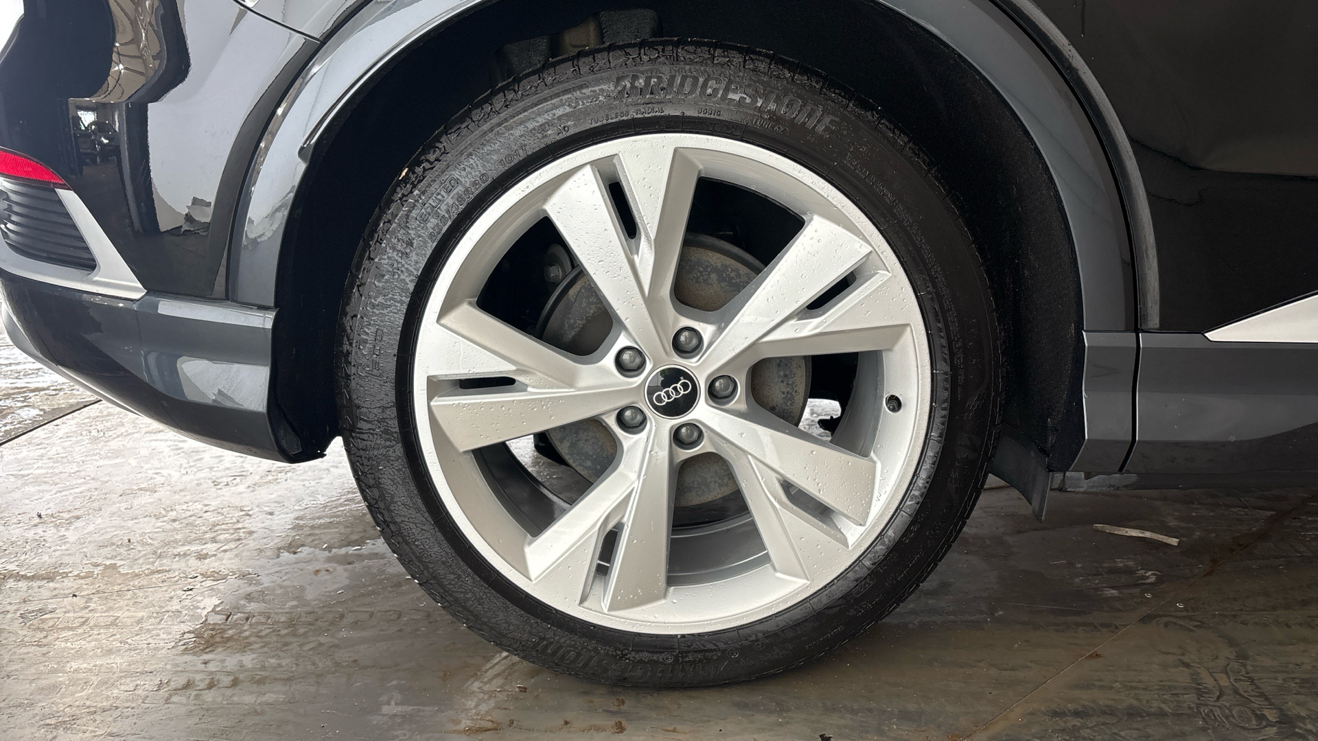 4027600 220kW 50 Quattro 82kWh S Line 5dr Auto C+S/Tech