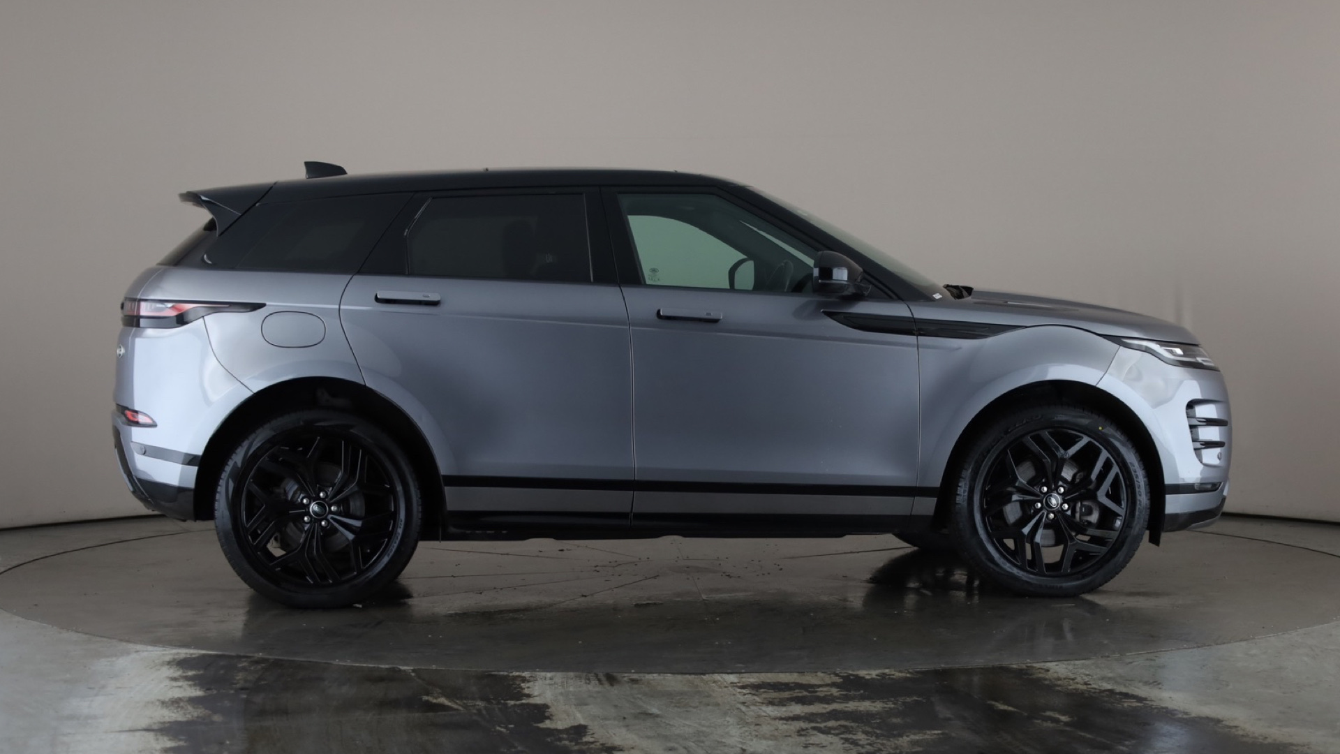 Land Rover Range Rover Evoque 1.5 P300e R-Dynamic HSE 5dr Auto