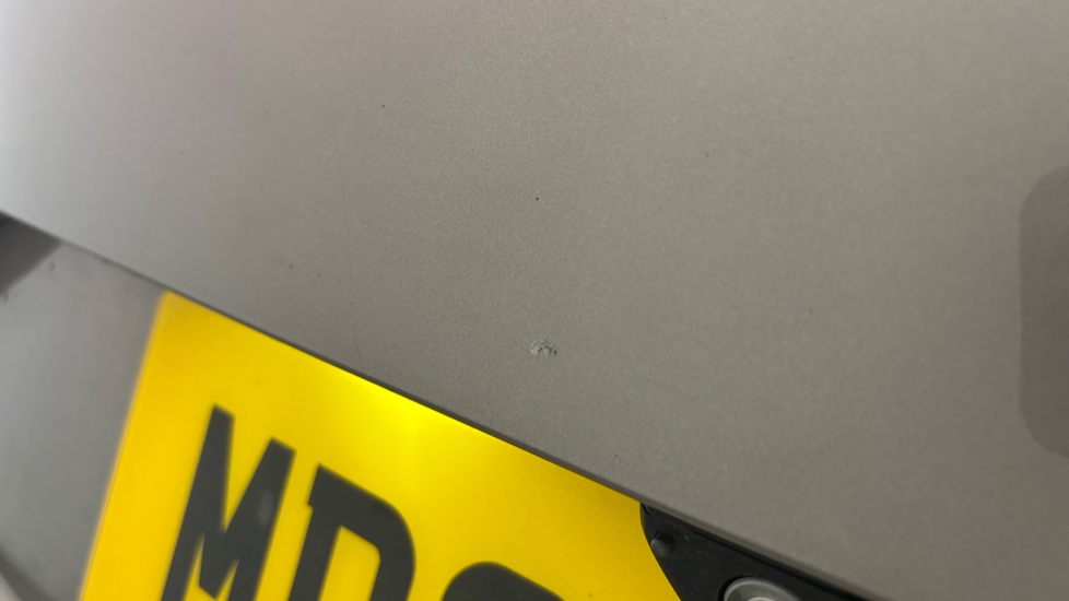 LAND ROVER RANGE ROVER SPORT Chips and scratches
