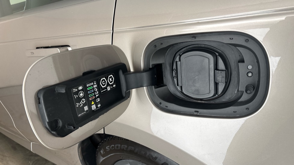LAND ROVER RANGE ROVER SPORT Image 21