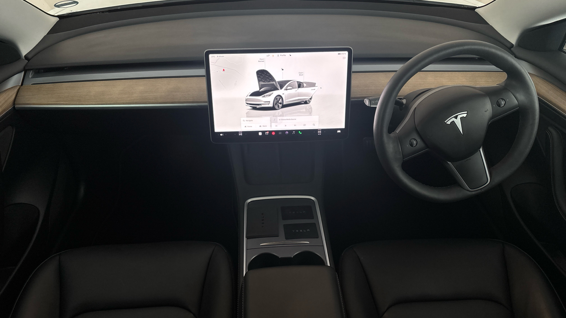 4027573 Long Range AWD 4dr Auto