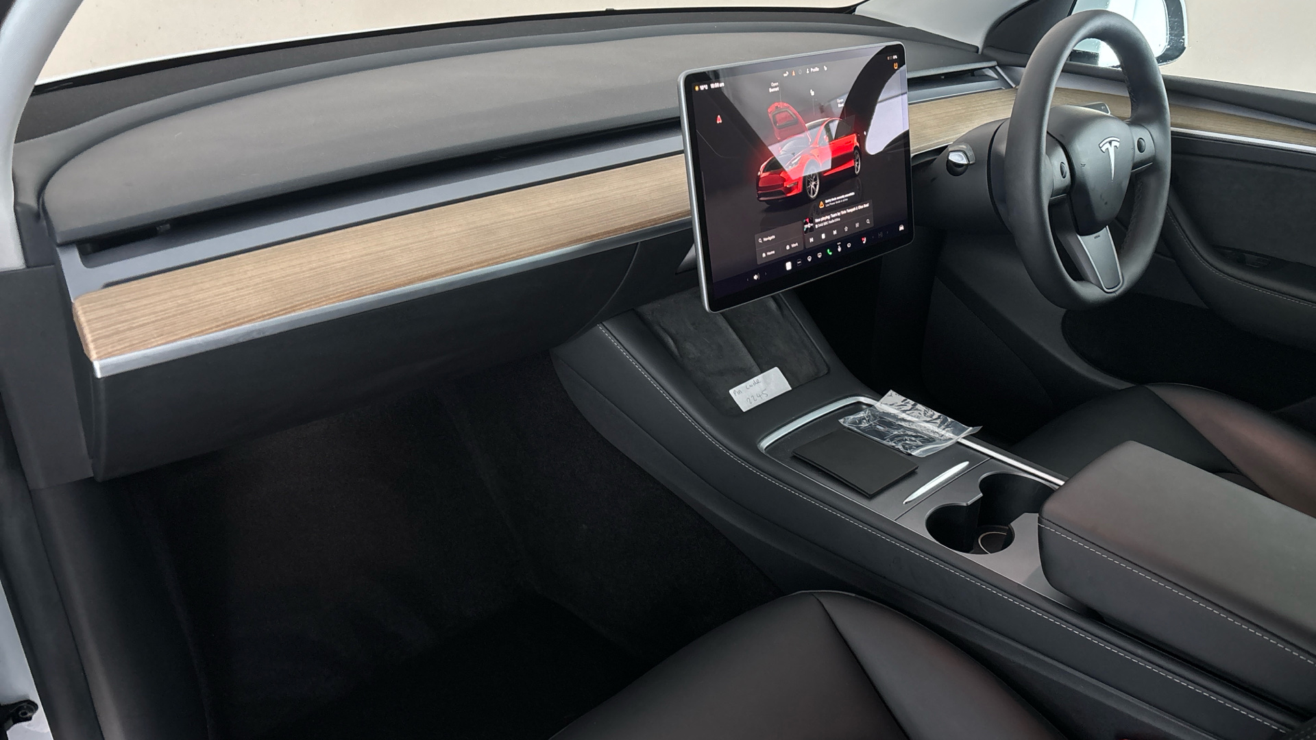 4027734 RWD 5dr Auto