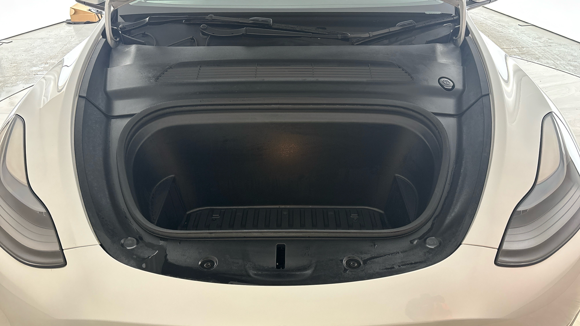 4027734 RWD 5dr Auto