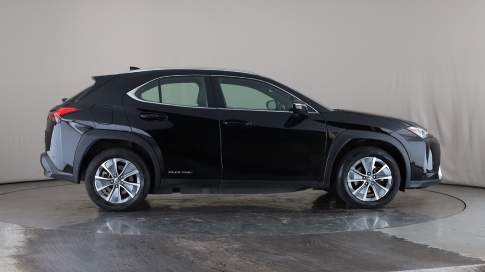 LEXUS UX Image 6