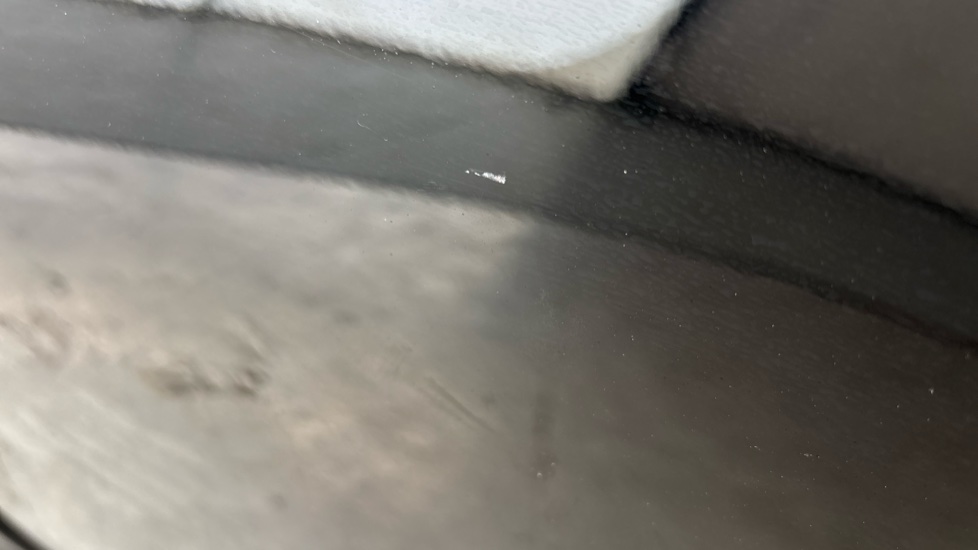 LEXUS UX Scratches