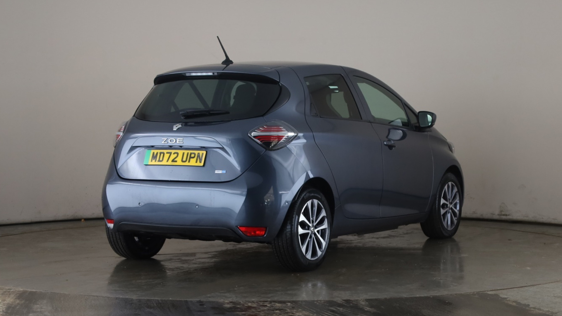 4070506 100kW GT Line + R135 50kWh Rapid Charge 5dr Auto