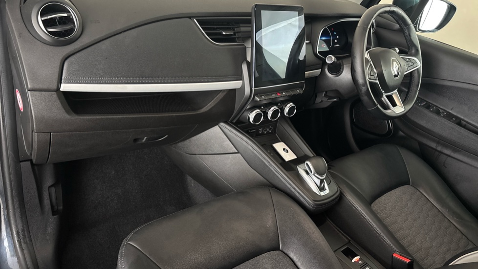RENAULT ZOE Image 10