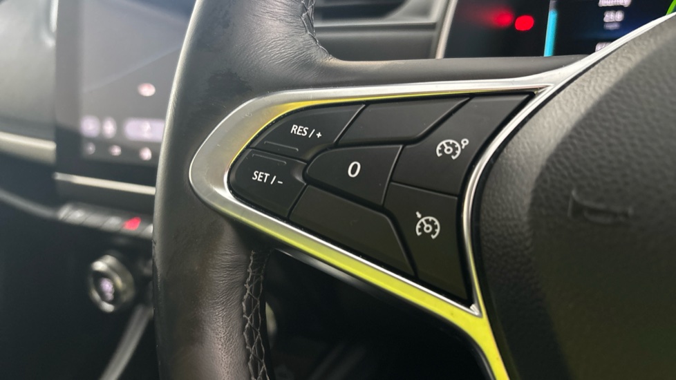 RENAULT ZOE cruise control