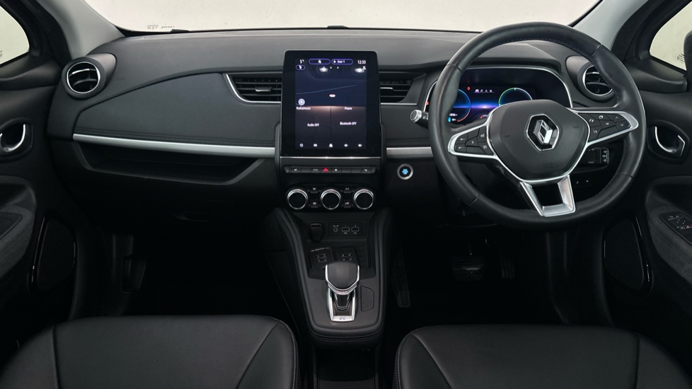 RENAULT ZOE Image 11
