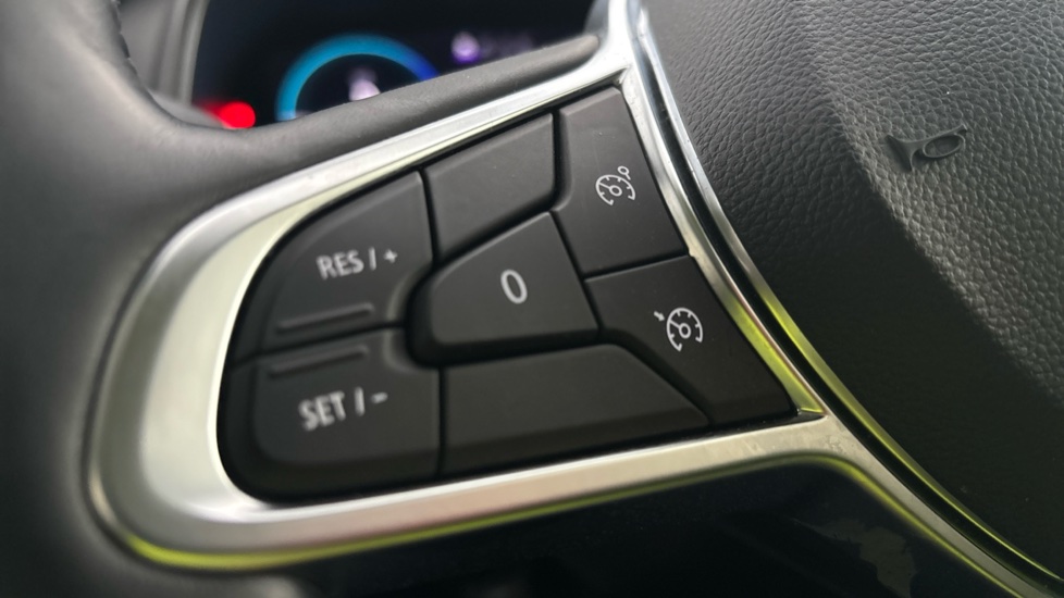 RENAULT ZOE cruise control