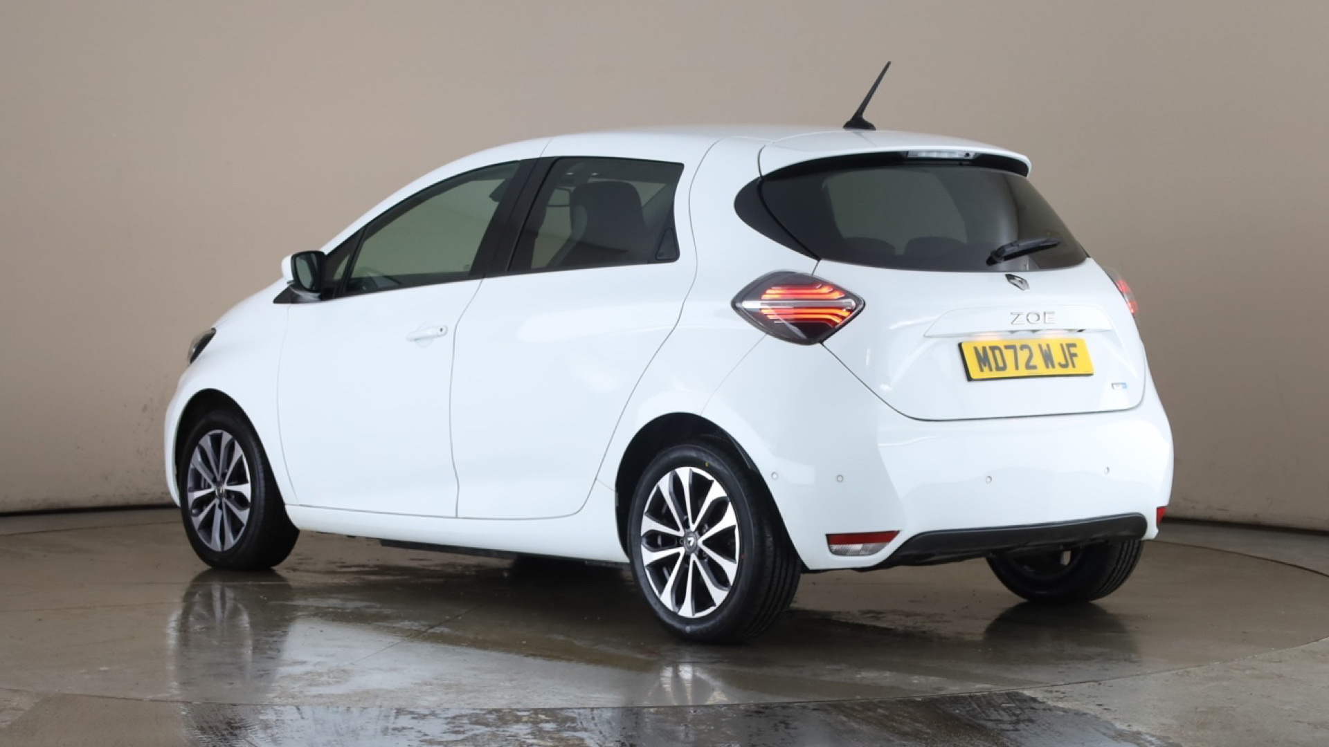 4020896 100kW GT Line + R135 50kWh Rapid Charge 5dr Auto