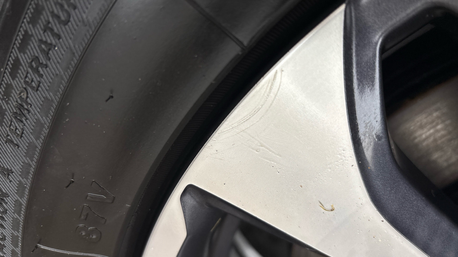 4020896 100kW GT Line + R135 50kWh Rapid Charge 5dr Auto