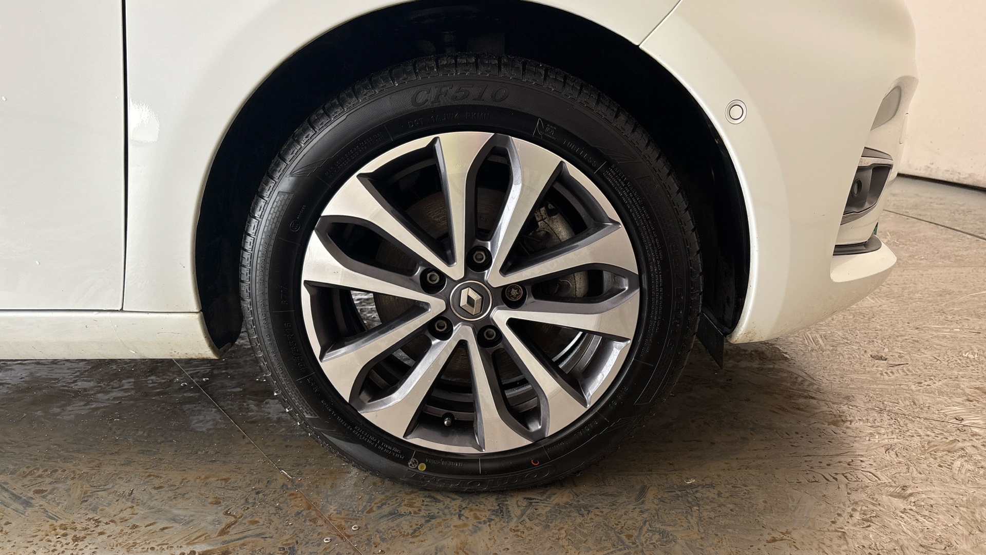 4020896 100kW GT Line + R135 50kWh Rapid Charge 5dr Auto