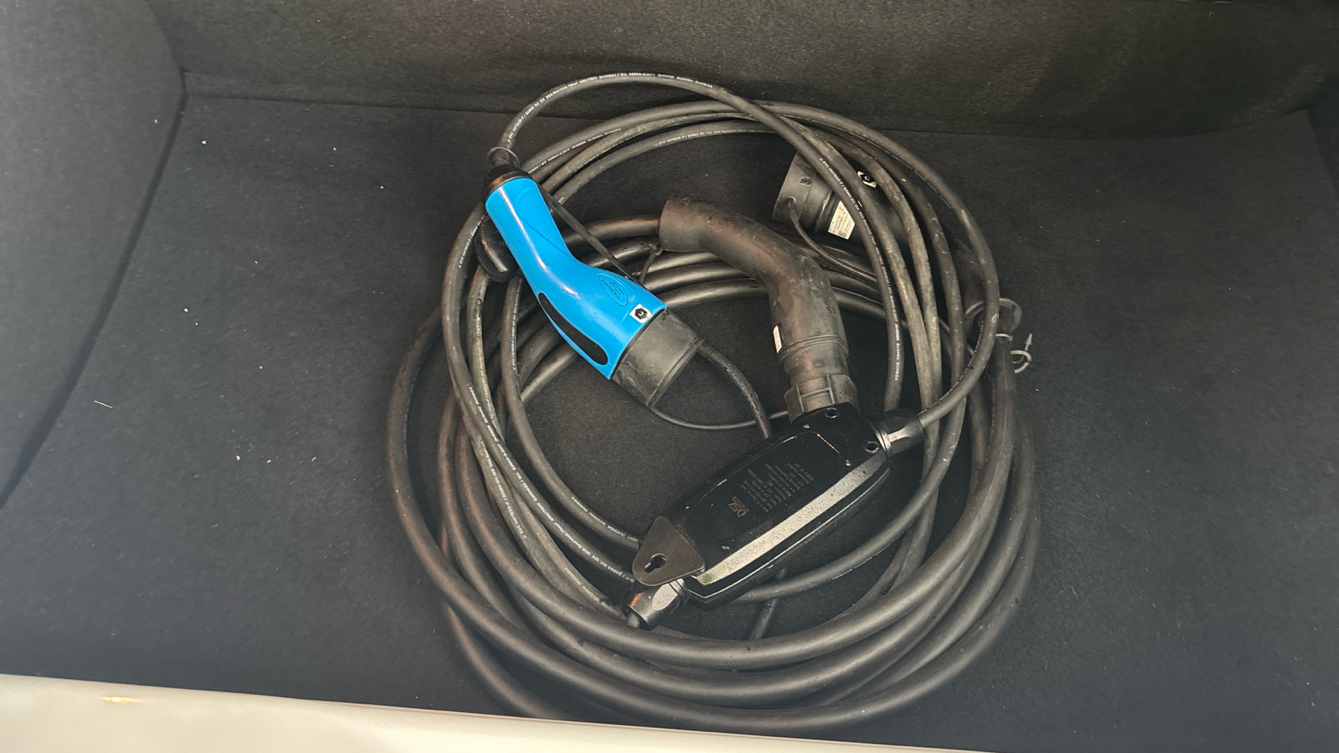 4020896 100kW GT Line + R135 50kWh Rapid Charge 5dr Auto