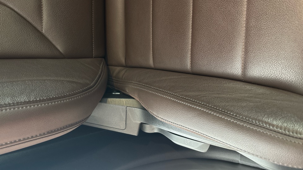 BMW iX1 Worn