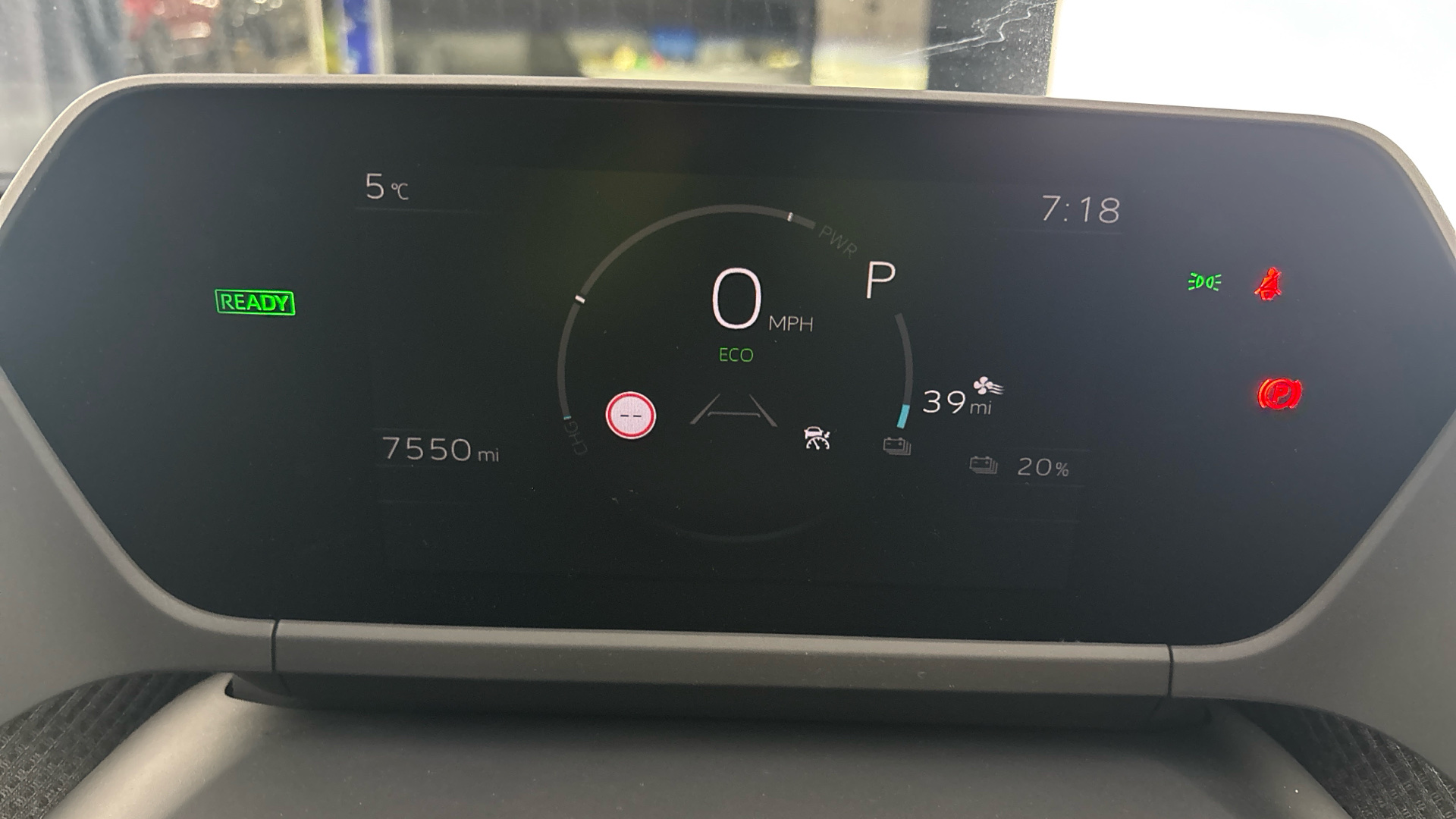 4058143 150kW Touring 71.4kWh 5dr Auto AWD