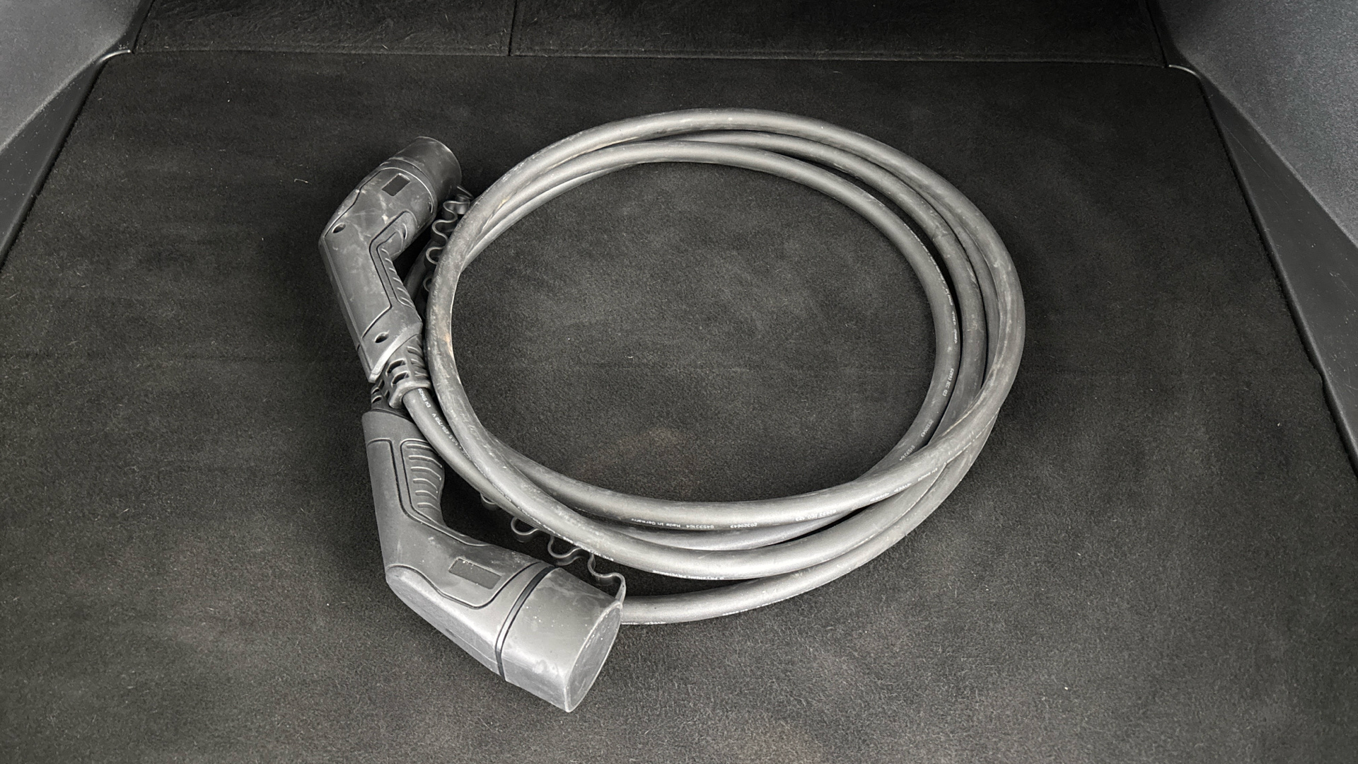 4058143 150kW Touring 71.4kWh 5dr Auto AWD