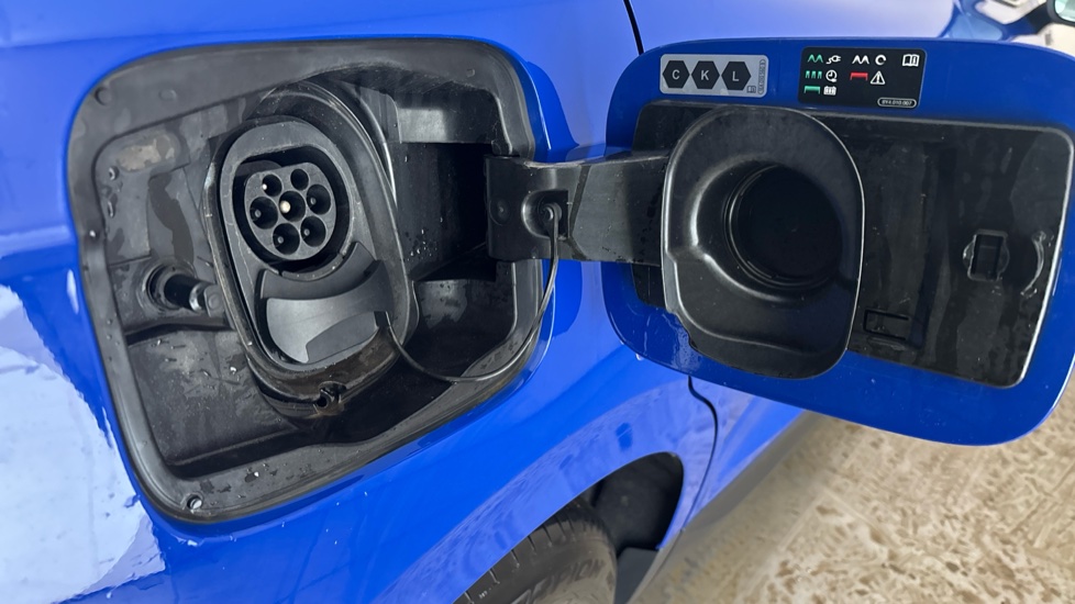 SKODA ENYAQ Image 21