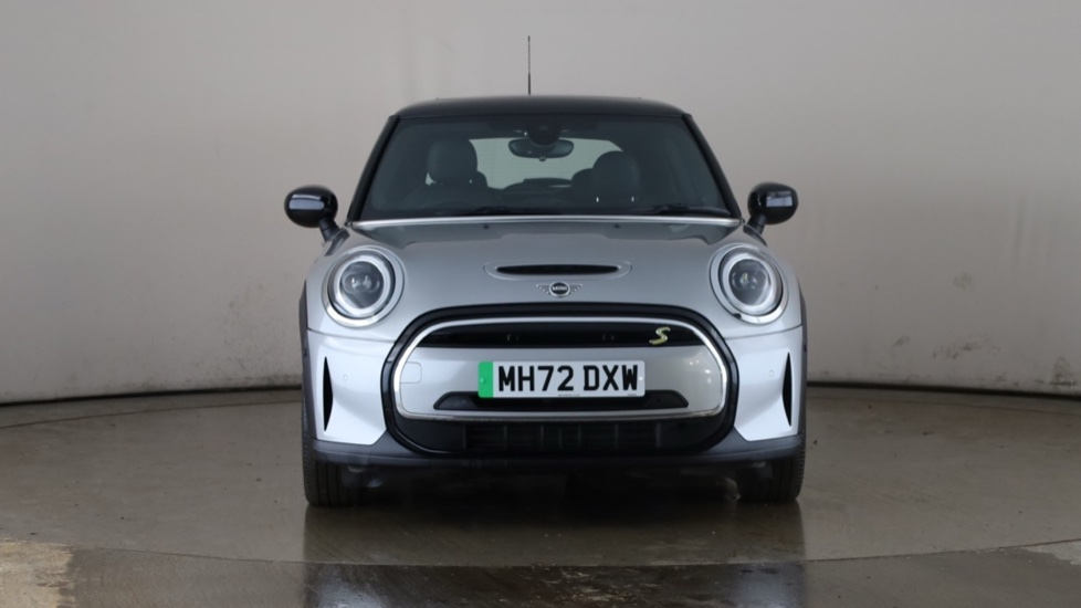 MINI HATCHBACK Image 8
