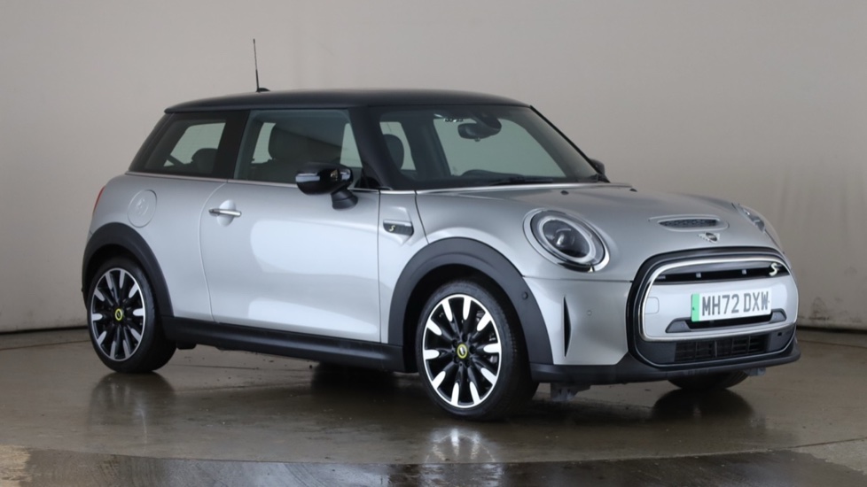 MINI HATCHBACK Image 7