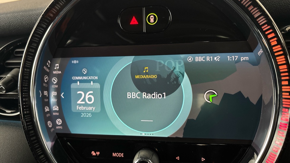 MINI HATCHBACK Image 12