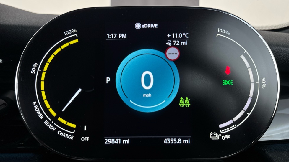 MINI HATCHBACK Image 13