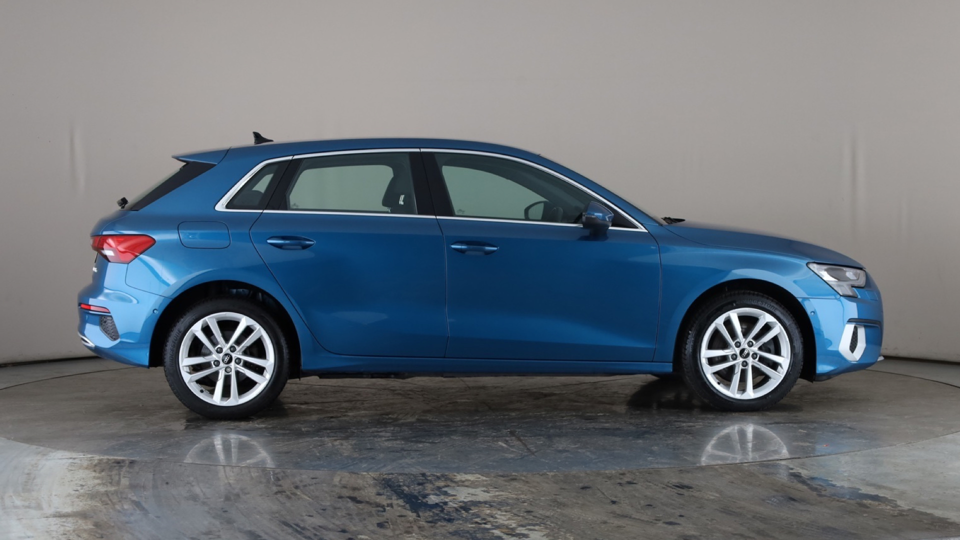 4020831 40 TFSI e Sport 5dr S Tronic [Comfort+Sound]