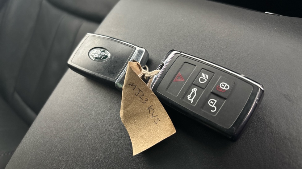LAND ROVER RANGE ROVER SPORT 2 keys